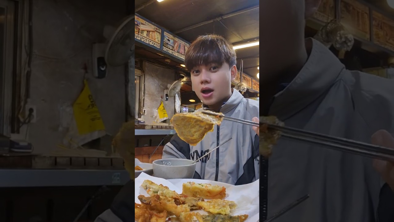 Delicious Korean Pancakes (전) 🇰🇷😋 #koreanfood #kfood #seoultravel