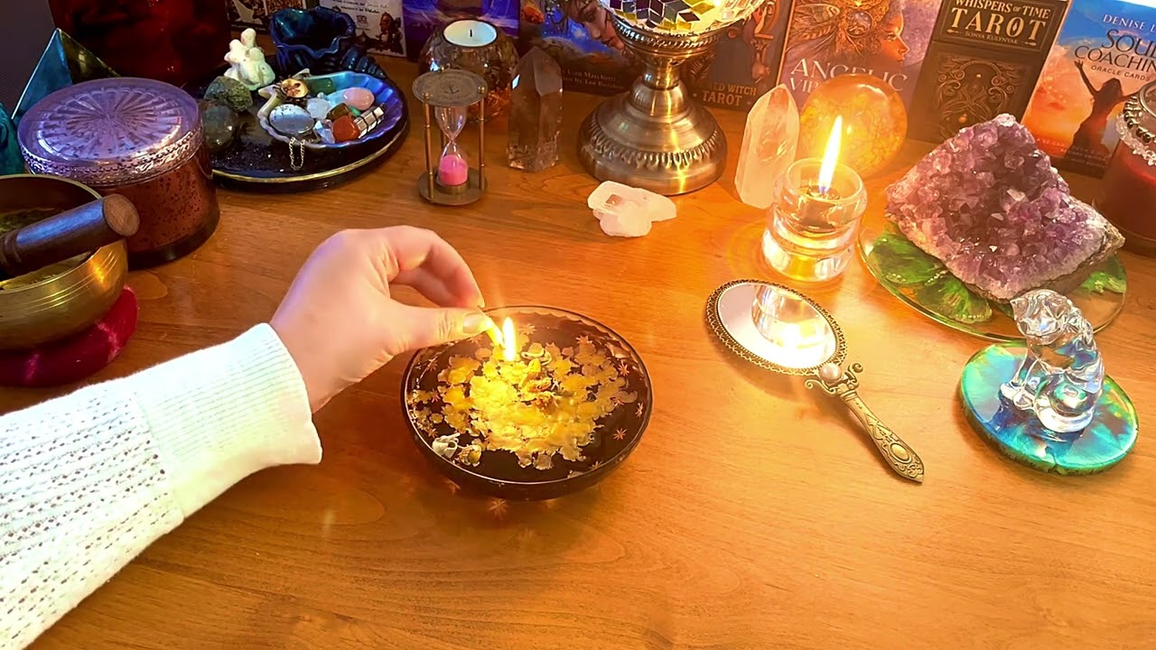 You Are Ready for This! 🕯️ Channeled Messages From the Ancestors #tarotreading #timelesstarot