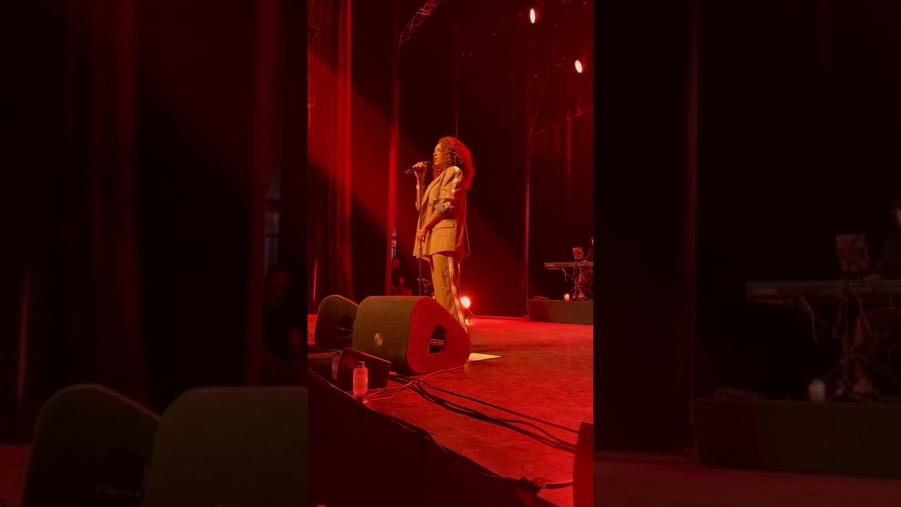 Glennis Grace Intro and Running Antwerpen 5 6 2022
