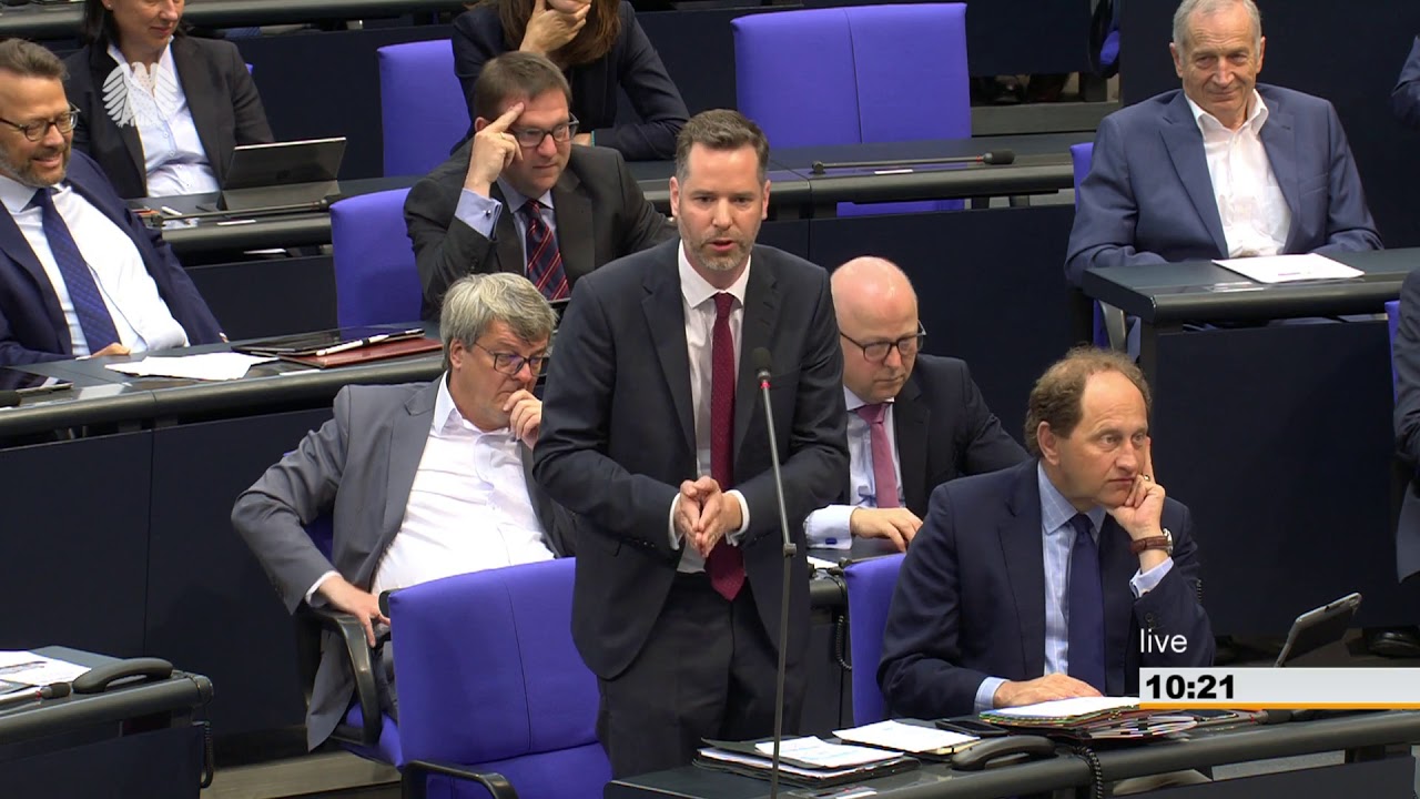 Bundestag: FDP-Antrag zur Schulden­bremse kontrovers debattiert