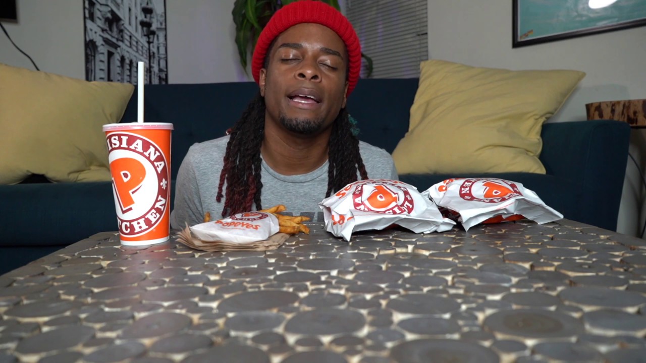 ОСТРЫЙ КУРИНЫЙ МУКБАНГ ПОПАЙЕС | Разговоры об обрезании