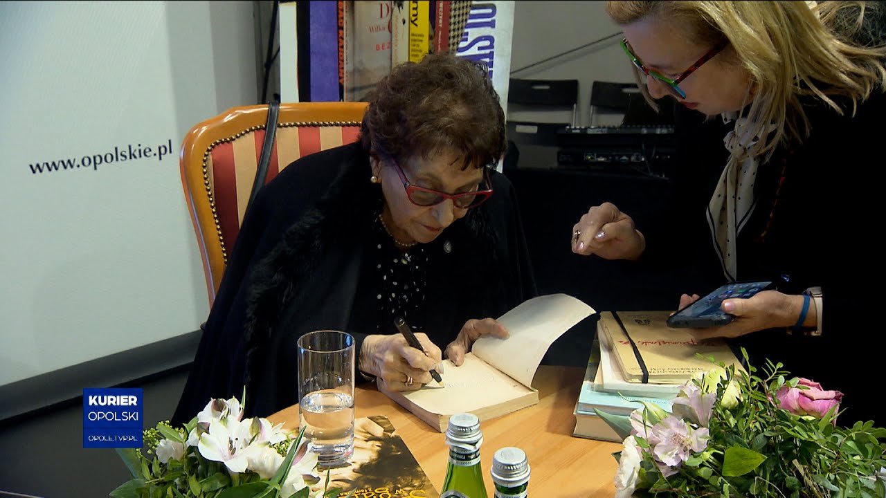 Ludowa Wizja Świata. Spotkanie z Prof. Dorotą Simonides w Bibliotece Wojew&oacute;dzkiej