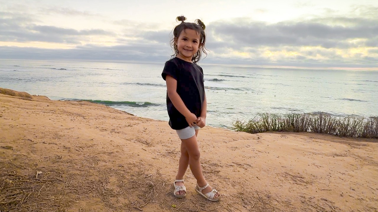 SUNSET on a CLiFF!? Family Travel vlog DAY 2!! WE WENT TO MEXiCO (bad idea)