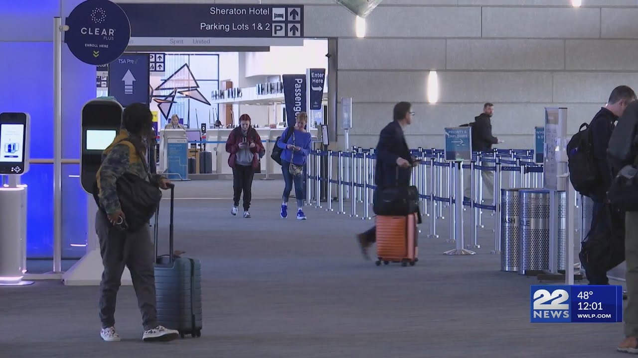 Spring break travel stress rises due to shutdown, Iran clash