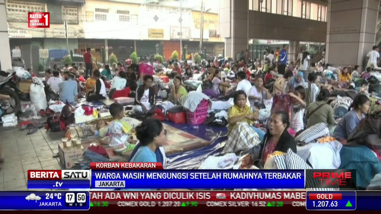 Korban Kebakaran Masih Tempati Pelataran Stasiun Sawah Besar