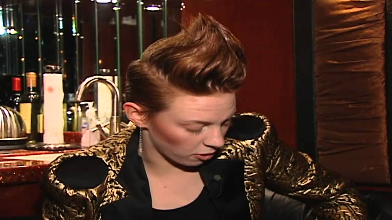 La Roux