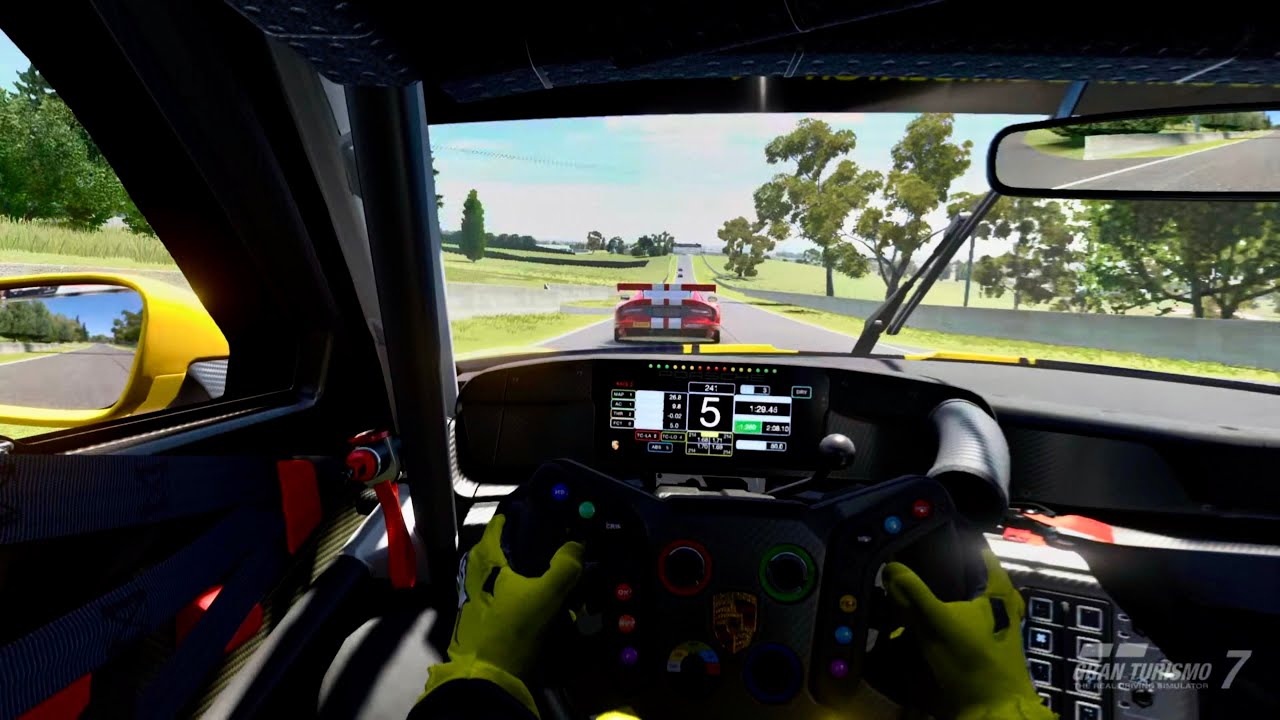 Gran Turismo® 7 Mount Panorama VR