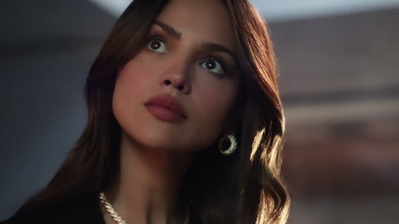 Eiza Gonz&aacute;lez Shines in David Yurman's Stunning Sculpted Cable Collection