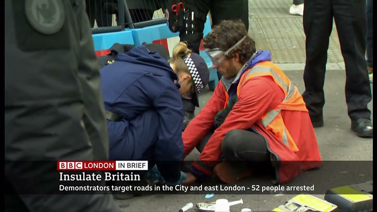 Insulate Britain - protesters blocking roads again (16) (UK) ITV & BBC London - 25th October 2021