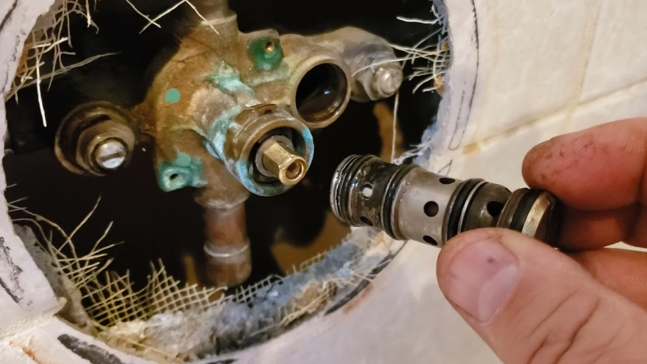 Moen Faucet Balancing Spool 1423 Cleaning Overview - No Hot Water