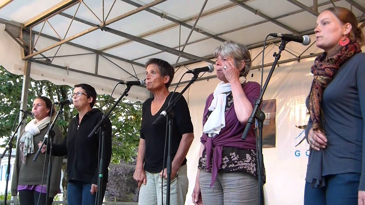 Hanterdro ( par les diaoulezed ) fest noz Arradon 20/08/2014