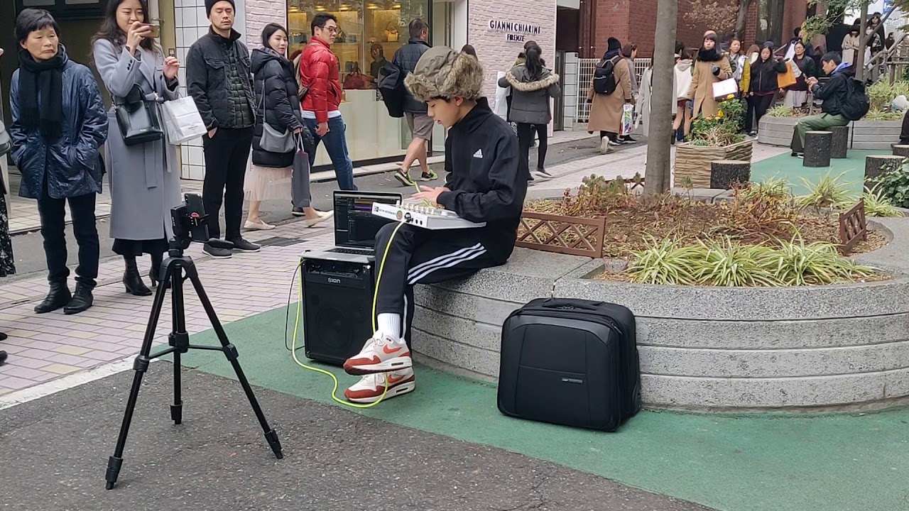 15 years old boy SASUKE HARAGUCHI STREET PERFORMANCE