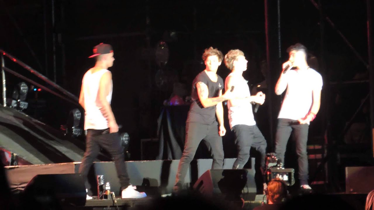 What Makes You Beautiful- One Direction Take Me Home Tour 7/6/13