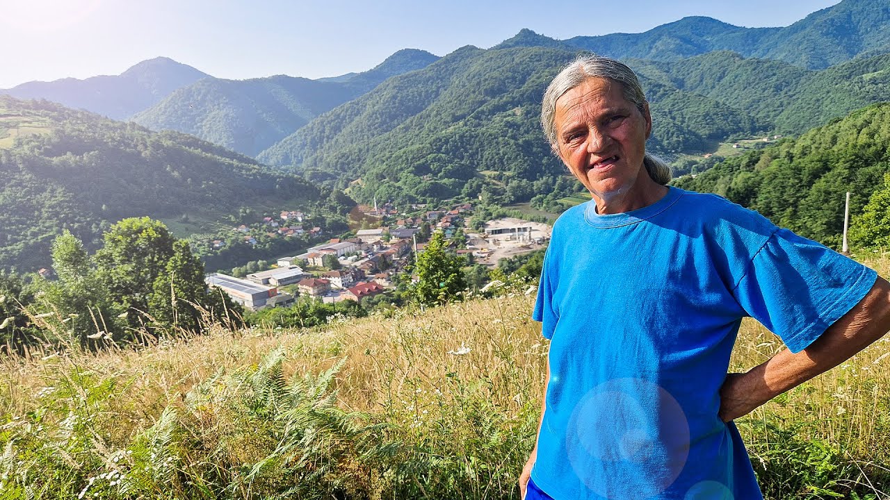 NIHADA ŽIVI SAMA U STRAĆARI DALEKO OD SELA