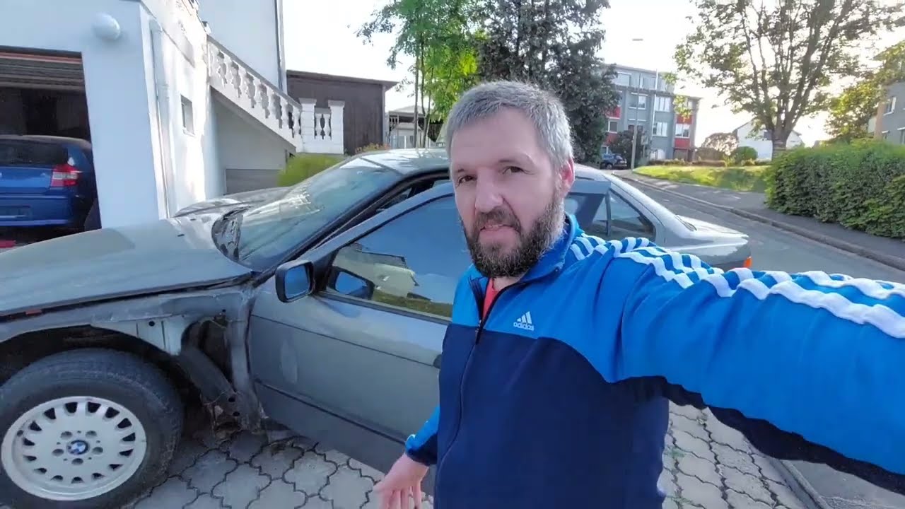 Выстанавливаю БМВ Е36 Как снять зеркала  карту двери на БМВ Е36 #car #bmw #autogermanydanila #shorts