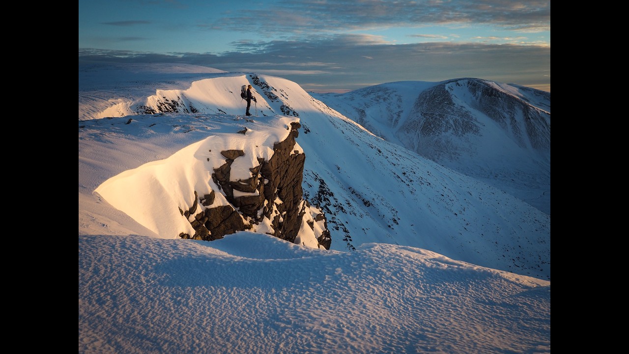 Solo hiking the Cairn Gorm 4000s in Winter