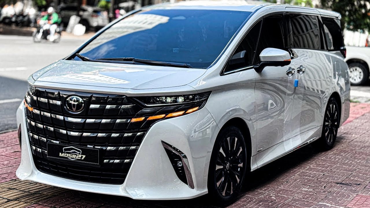 All New Toyota Alphard The Luxury VIP 7-Seater! Interior and Exterior