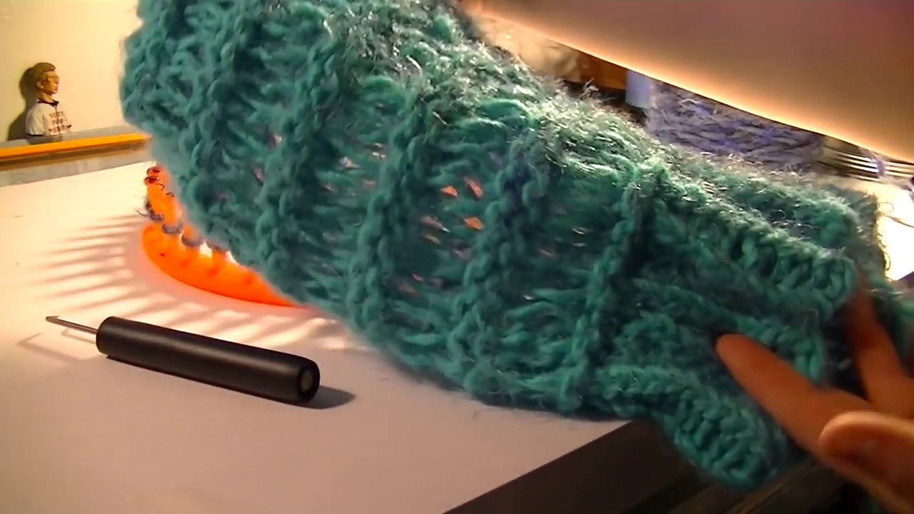 Loom Knitting   RIBBED STITCH AND CAST ON