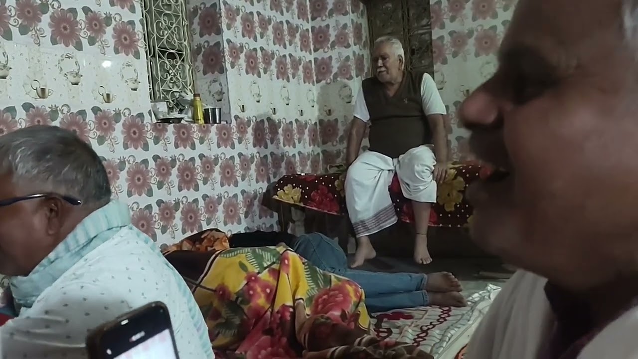 ग़रीबी तू है नागिन काली 🌹देवेश कोठ्यारी पदमपुरा 