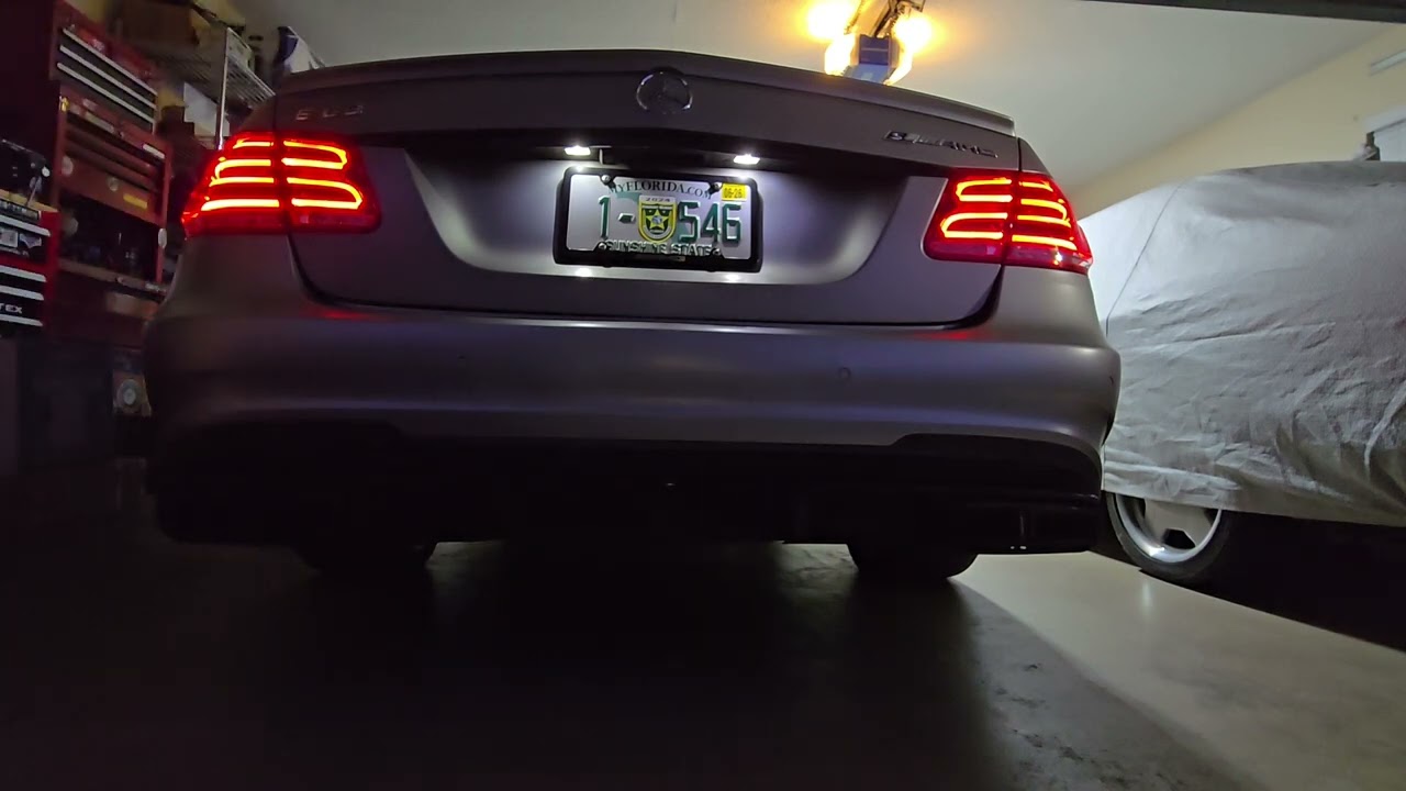 Mercedes benz E63 AMG-S W212 M157 V8 BITURBO Start Up sound, Revs, resonator delete