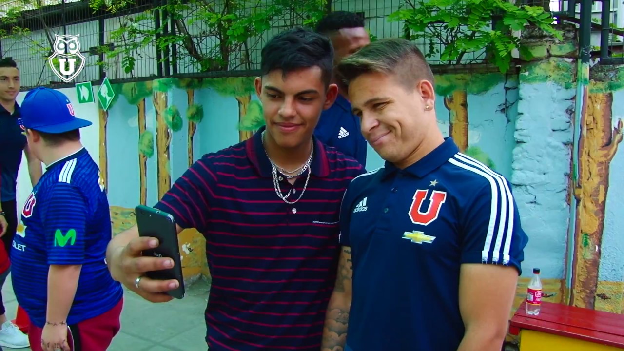 Emotiva visita a escuela especial en Conchalí - Sueño Azul