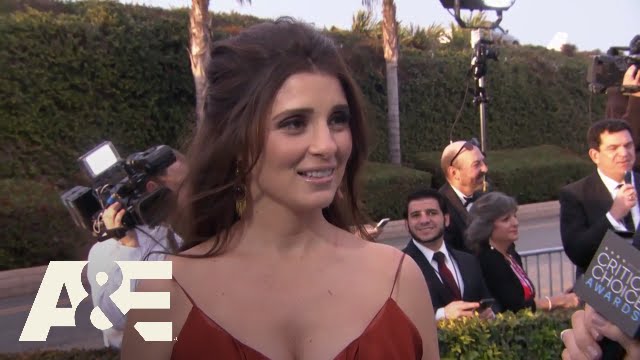 Shiri Appleby on the Red Carpet | 2016 Critics' Choice Awards | A&E