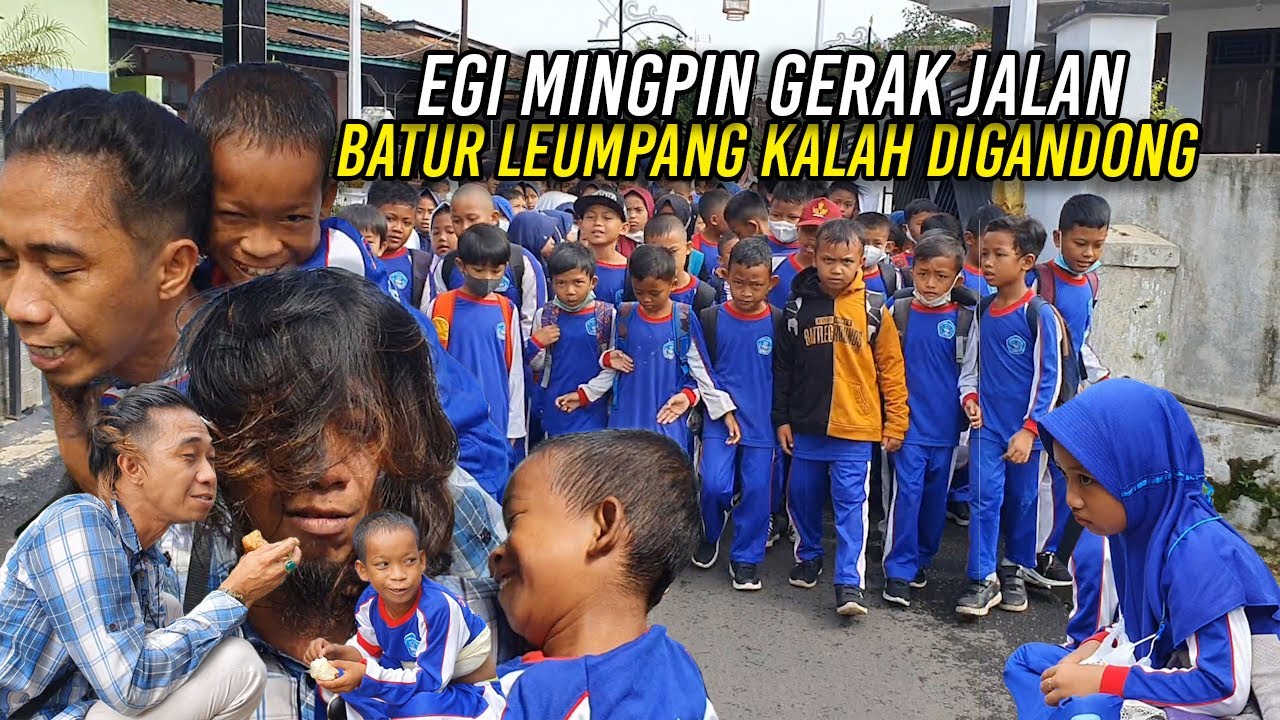 EGI MIMPIN GERAK JALAN-AWALNYA SEMANGAT DI TENGAH JALAN JUSTRU PENGEN DIGENDONG