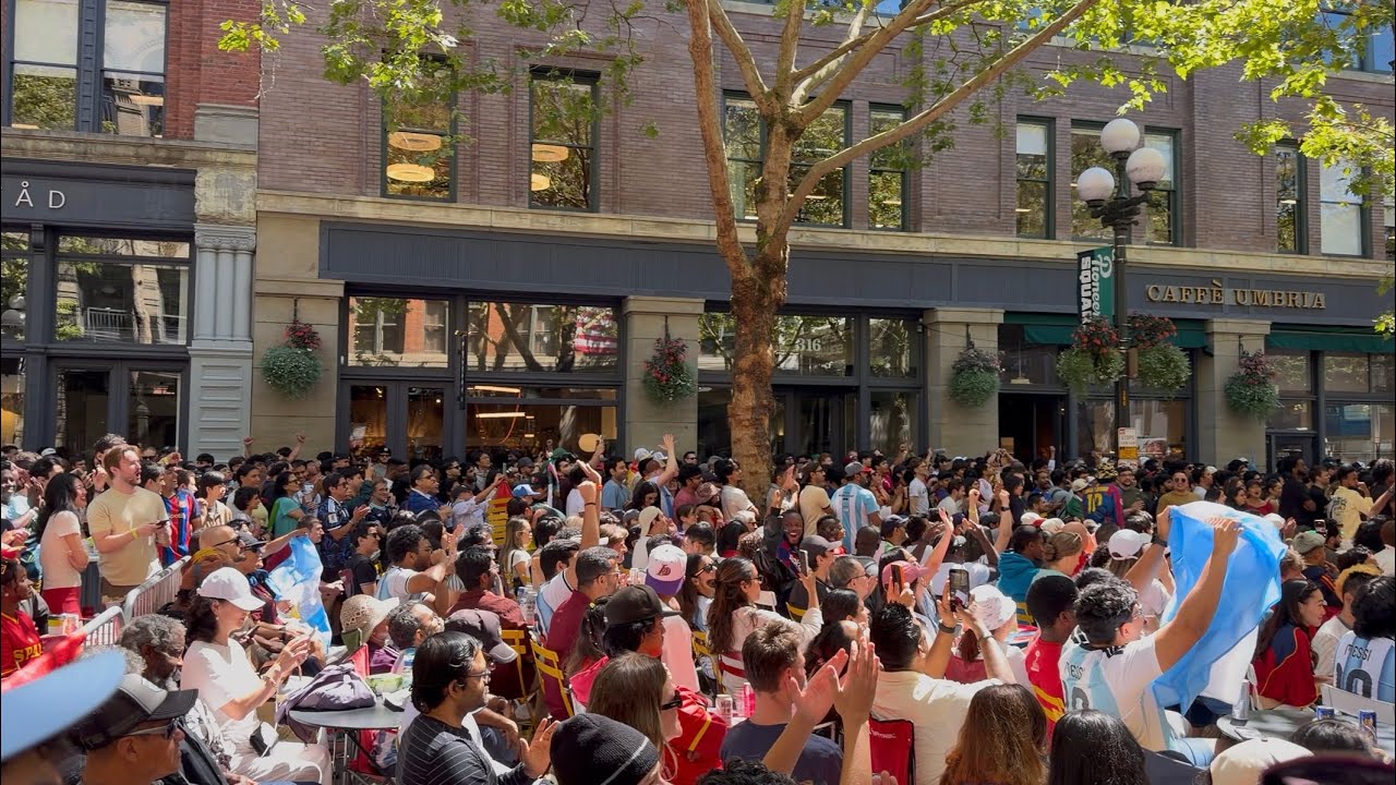 4K Watching the World Cup Final in Seattle | Tom Cruise&rsquo;s Opening Speech