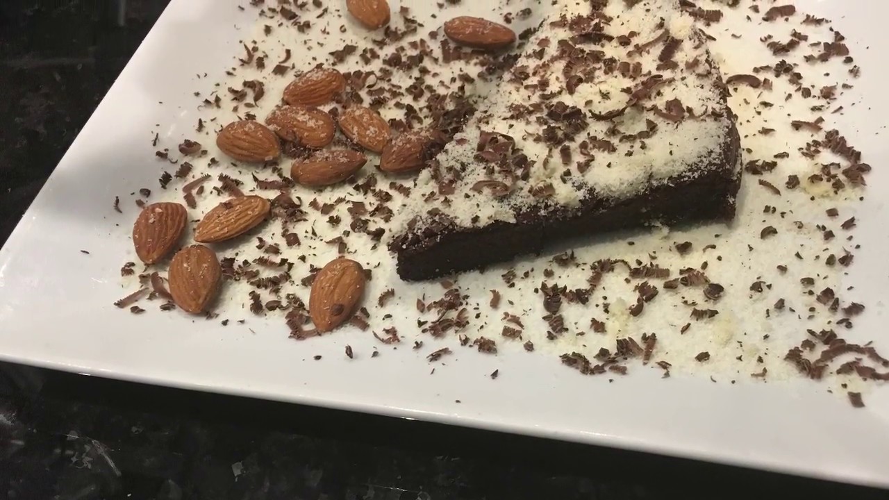 Gâteau au chocolat sans sucre, sans farine, cétogène