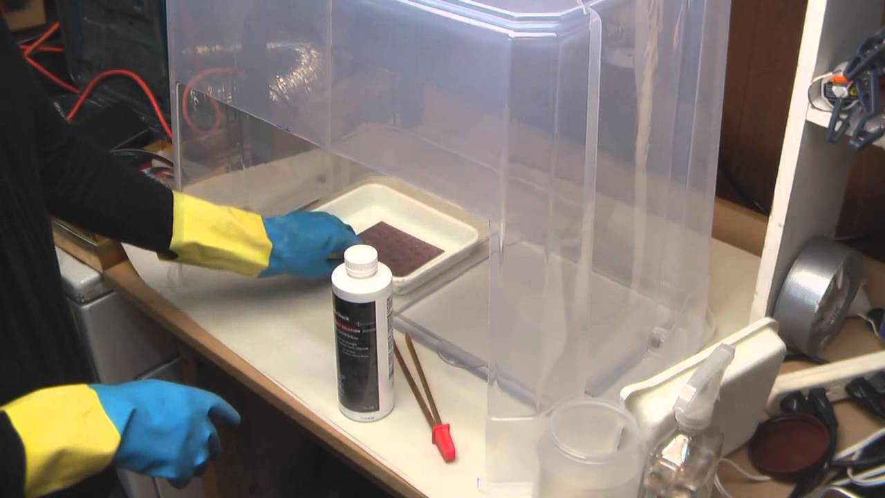 Make Your Own Printed Circuit Boards Part 2 - Etching!