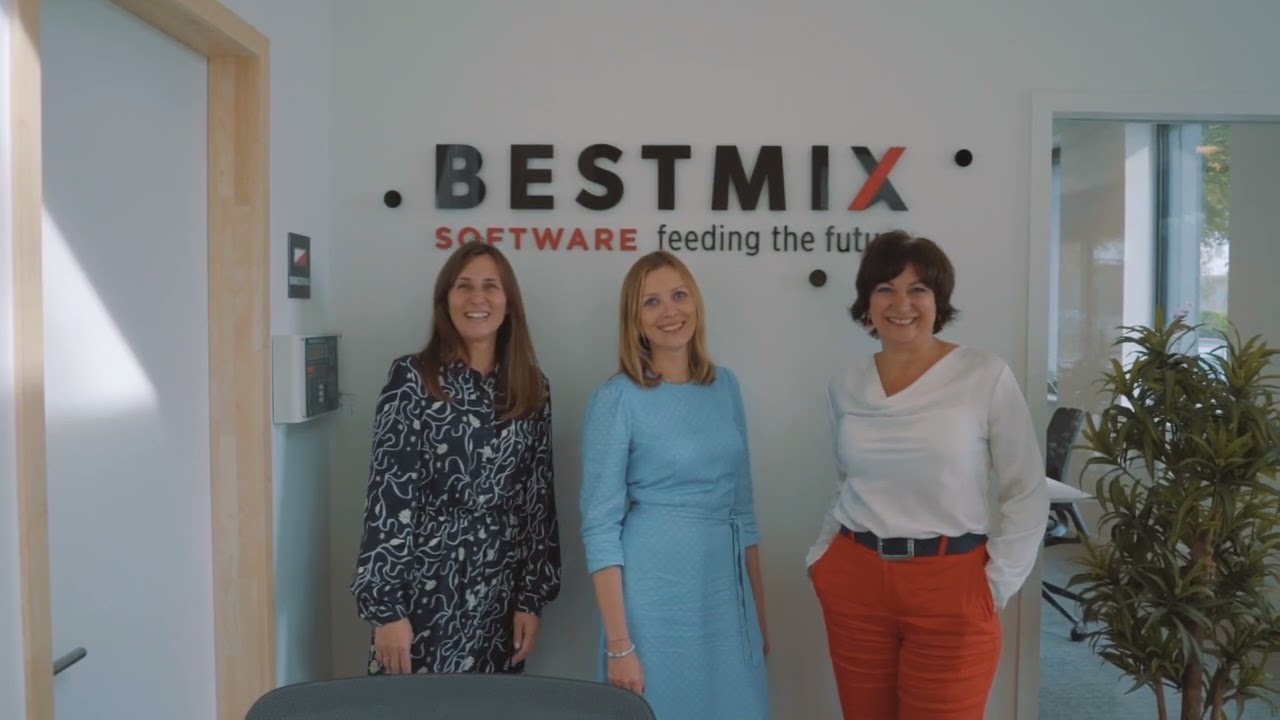 Meet BESTMIX team: Olga Bakanova & Viktoriya Liubych