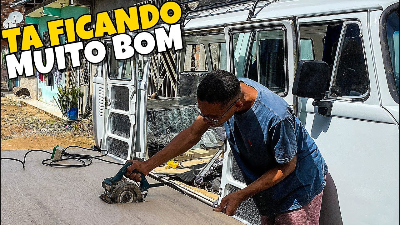 COMEÇAMOS A FAZER OS MOVEIS DA KOMBI