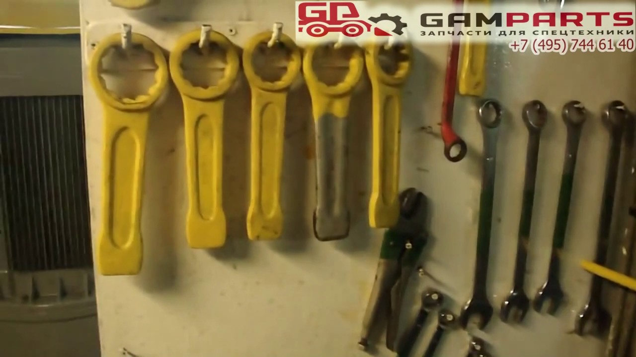 Судовой двигатель CAT MAK 8M25