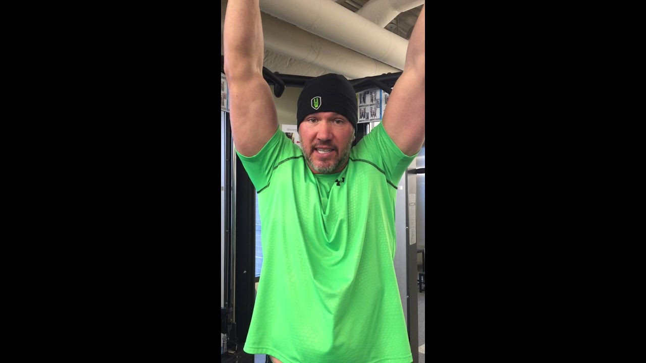 Strength training for perfect form in front bow shoulder