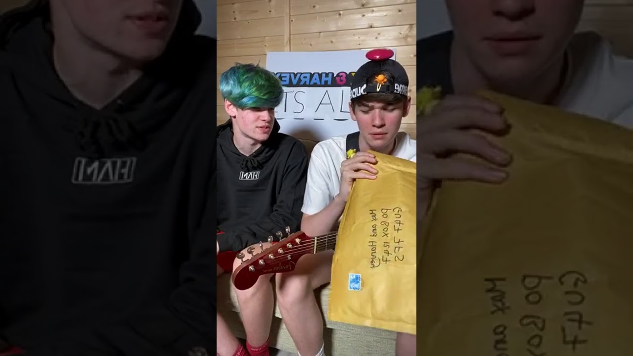 Max and harvey live stream/it a live With @kaci.jay