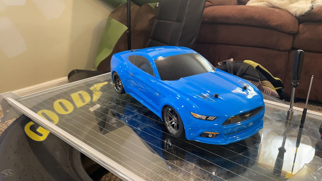 How to Change Body posts on Traxxas 4 Tec 2.0