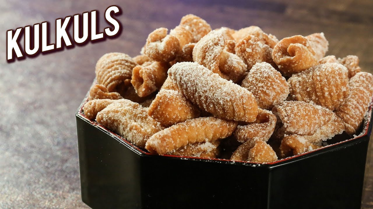 Christmas Special Kulkul Recipe - Goan Sweet  Recipe - Eggless Kalkals - Varun