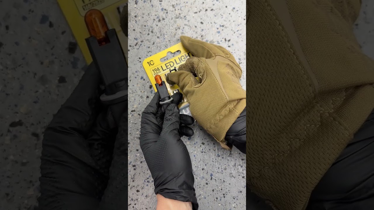 AUXITO 194 LED Bulb 6000K White #194bulb #led194 #194led #auxito #auxitoled #s2000 #s2k