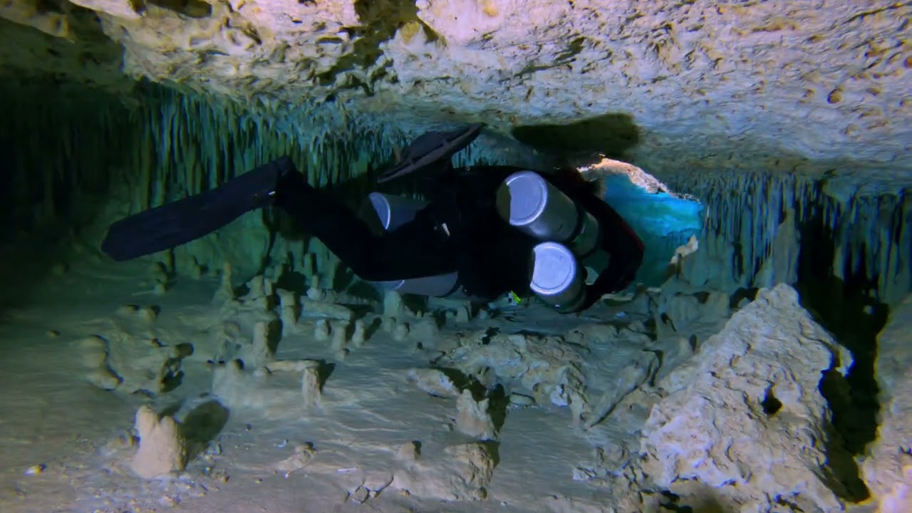 Cenote Xulo to Caterpillar Traverse (Mexico Cave Diving)