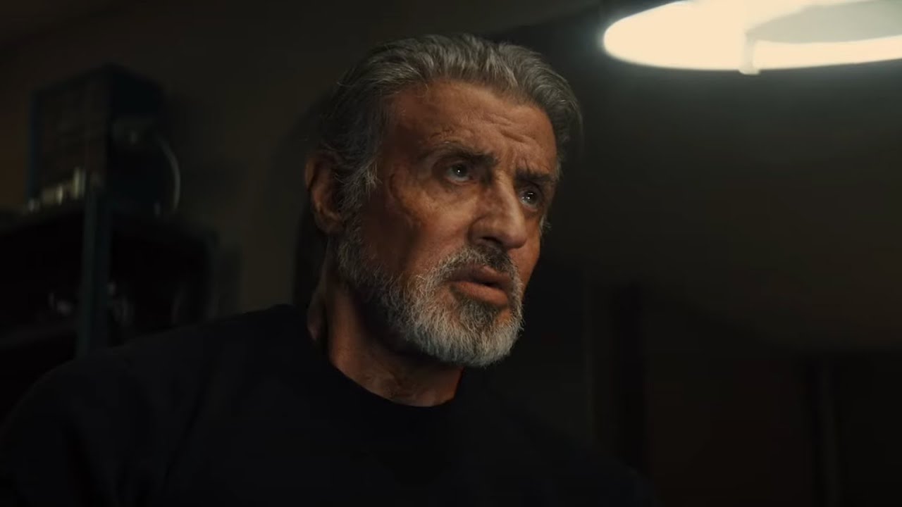 Samaritan трейлер на русском / Самаритянин трейлер 2022  / Трейлер на русском (автоперевод)