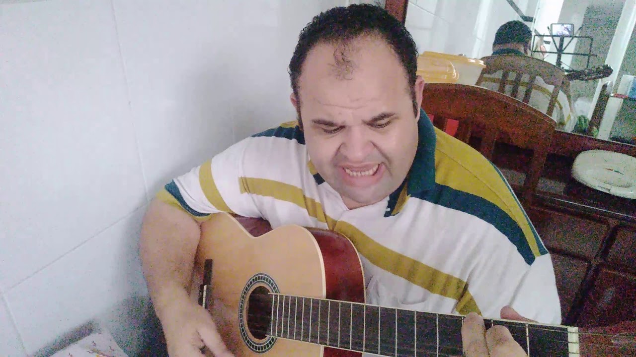 Samuka Duarte oficial ,voz e violão 4 hinos em sequência