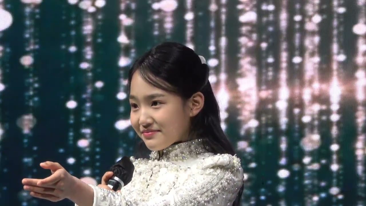 정읍벚꽃축제 개막식 아기호랑이 가수 김태연 노래모음