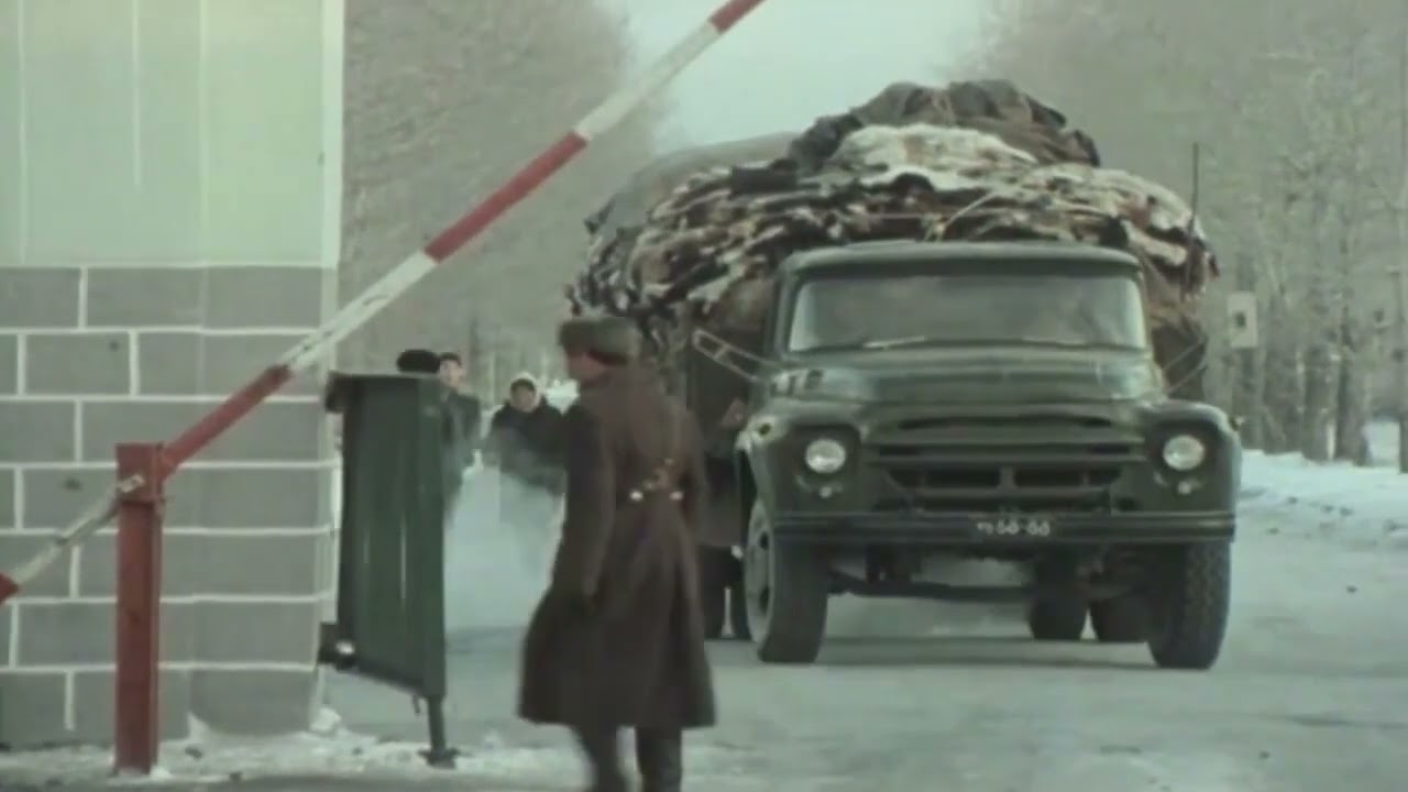 1970 он нийслэл  Энэ дээр нэг нөхөр нэг хүнийг боож унагаана ххэ Өөр гоё гоё олон зүйлс гарч бна, ан
