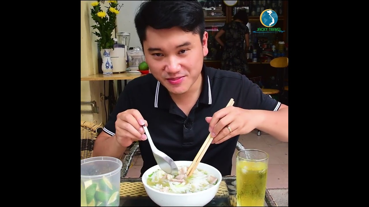 Hanoi Street Food Tour - Beef Noodle soup also called Pho Bo