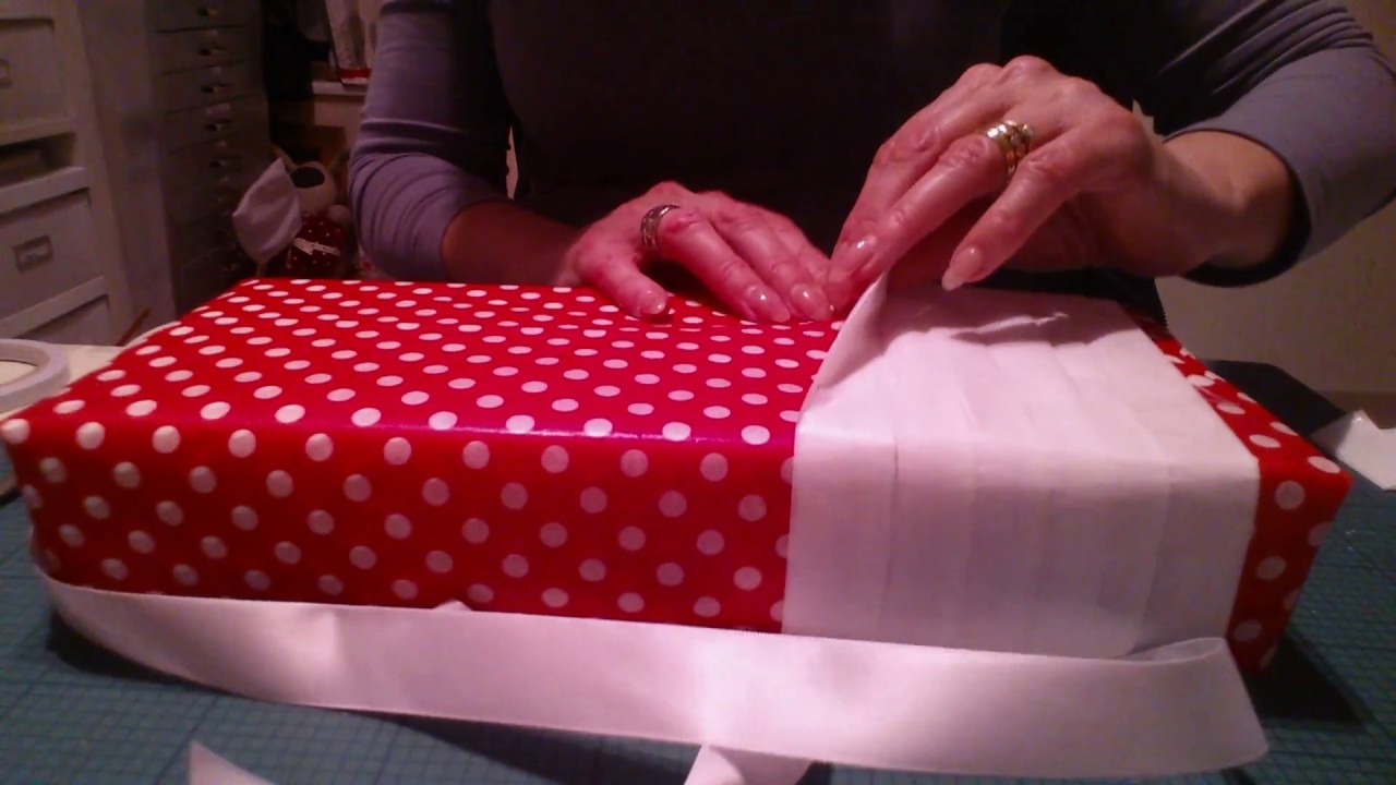 ASMR/NO TALKING -wrapping with paper and tissue paper