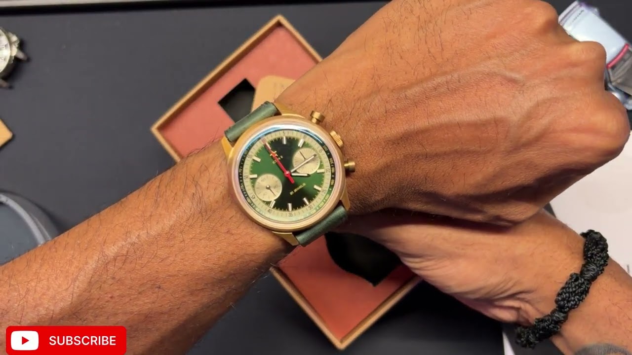 Seagull Icon II Numbered Edition