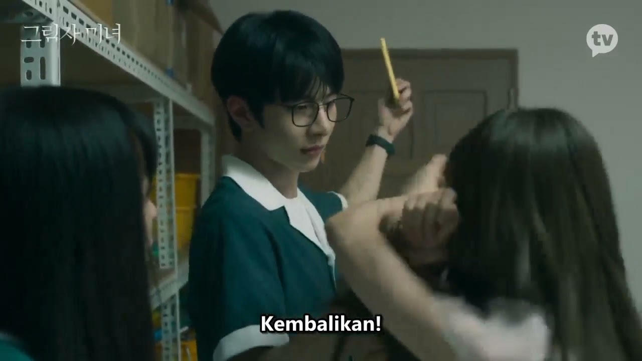 Shadow beauty ep12 moment Kim ho in menolong yang ha heul #telegram #google #2021 #newdrama