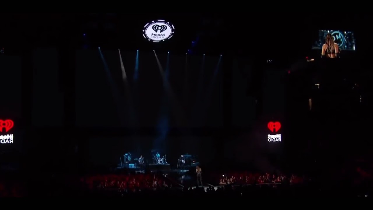 Comfortably Numb - Miley Cyrus Cover (Pink Floyd)