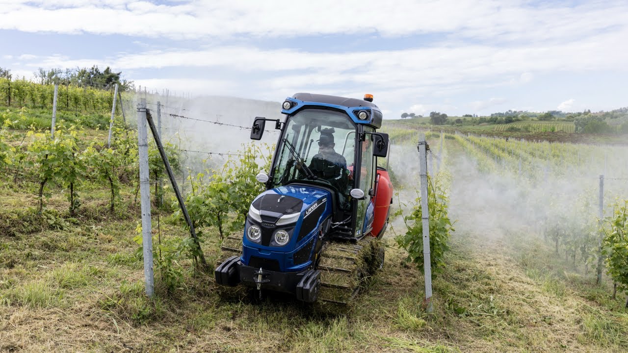 Scopri il nuovo trattore cingolato compatto Landini Trekker3