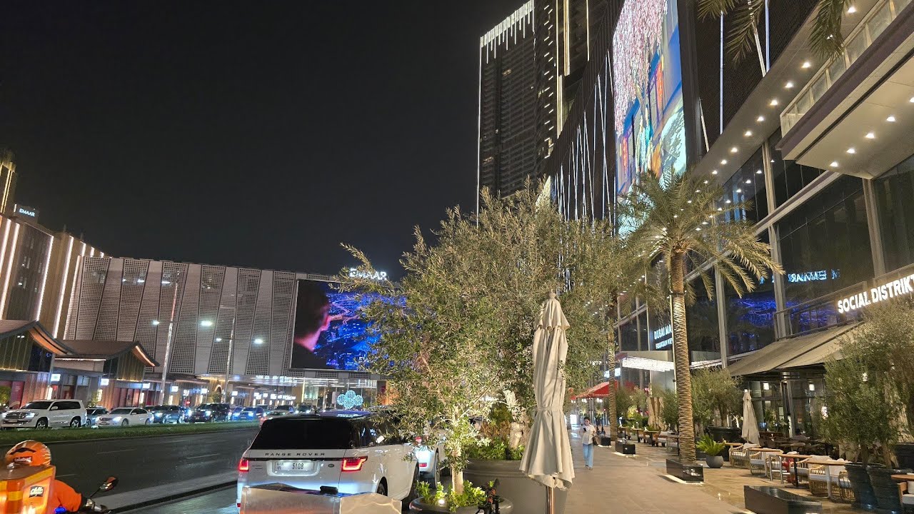 Walking Tour of Downtown Dubai | 4K City Walk 🇦🇪 